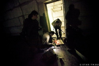 Illustration for article titled Gamers Play Fallout — In the Real World